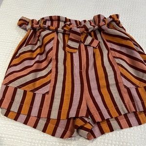 Anthropologie striped short with paper bag waist and tie.